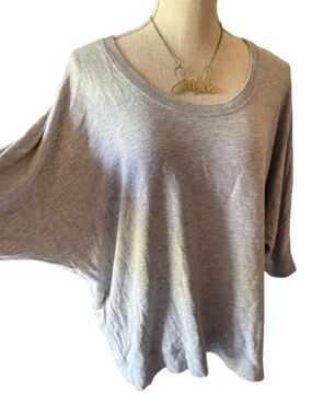 CAbi Light Gray Relaxed Scoop Neck Tunic